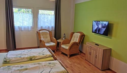 Economy-Zweibettzimmer