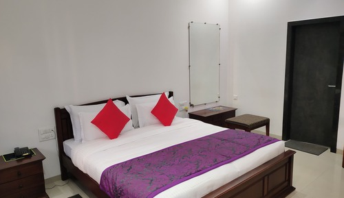 Comfort-Doppelzimmer, 1 King-Bett, Balkon, Gartenblick