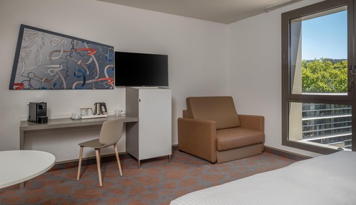 Zimmer, 1 King-Bett und Schlafsofa
