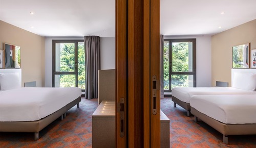 Familienzimmer, 1 King-Bett, Verbindungszimmer