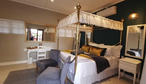 Comfort-Zimmer (Bridal Suite)