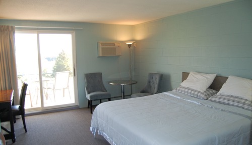 Zimmer, 1 King-Bett, Balkon, Seeblick