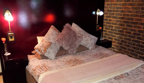 Room 1: G/h Business Room