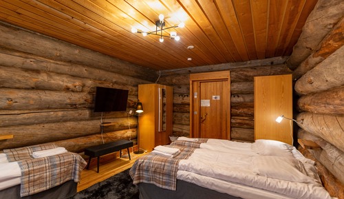 Triple Room with Shared Bathroom -68- Rova