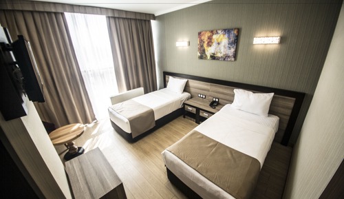 Standard-Doppelzimmer, Raucher