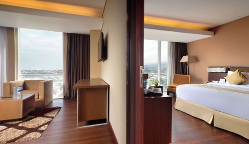 Superior-Zimmer, 2 Einzelbetten, Nichtraucher, Stadtblick (Shower Only)