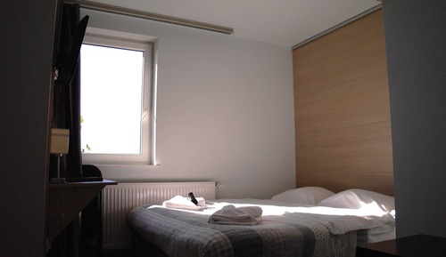 Comfort-Doppel- oder -Zweibettzimmer (VI)
