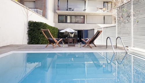 Business-Maisonette, 3 Schlafzimmer, eigener Pool, Erdgeschoss