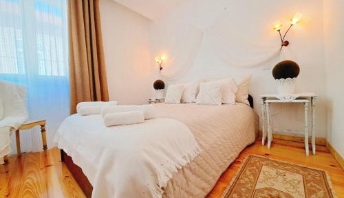 Double Room with Shared Bathroom