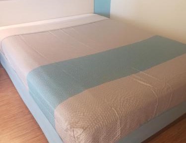 Queen Room - Non-Smoking