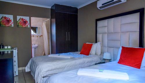 Double or Twin Room with Bathroom