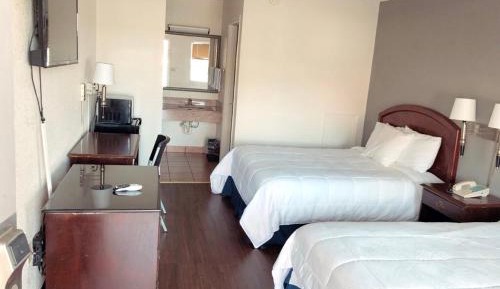 Double Room with Two Double Beds - Non-Smoking