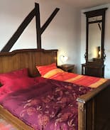 Zweibruecken Haus | Die Kaffeemühle "Rotes Zimmer"