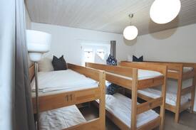 Kochel am See Bed & Breakfast | Bett im 6-Bett-Zimmer at Berg Blick Hostel
