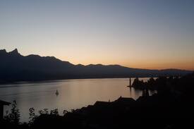 Oberhofen am Thunersee Villa | Chalet Amitié - modern eingerichtet - 2-12 Pers.