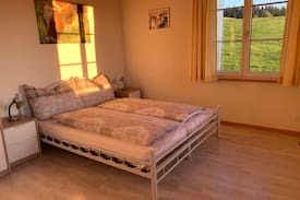 Sumiswald Wohnung | Ferienwohnung Altes Schulhaus Kleinegg