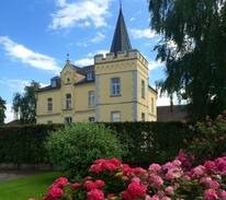 Grieth Sonstige | Bed & Breakfast Schlosshotel Haus Grieth am Rhein