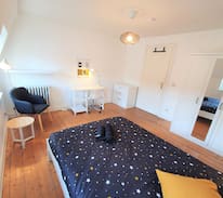Beuel-Mitte Wohnung | Room 09_ Nice double room of 15 sqm in Bonn-Beuel