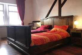 Zweibruecken Haus | Die Kaffeemühle "Rotes Zimmer"