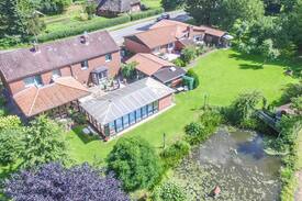 Strenglin Haus | Traumoase Ganzes Haus m. Pool & Sauna nahe Ostsee