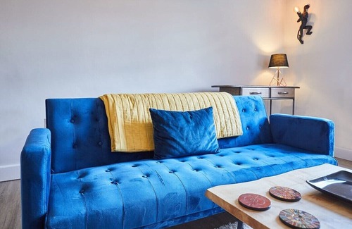 Stokesley Haus | Host & Stay | 2 College Square