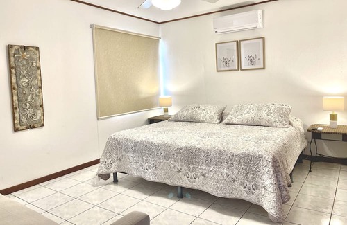 Punta Leona Haus | Beautiful Ocean View House in Punta Leona - less than 5 minutes to the beach!