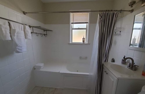 Delray Beach Haus | 5 Min Walk to the Ave 5 min Drive to the Beach! Pet friendly!