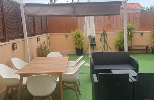 Fornos Eigentumswohnung | Apartment with pool near the beach. Pets accepted.