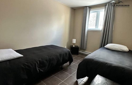 Lamarche Skihütte | Le Bassin, le Péribonka. Venez Respirer L'air Frais de la Montagne !