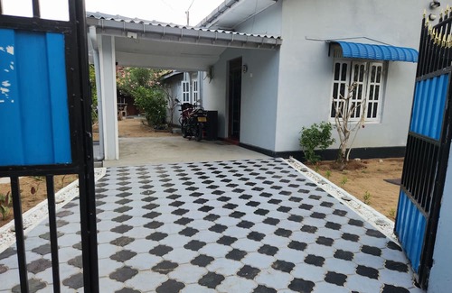 Batticaloa Haus | Serene & Cozy guest retreat in center of the city with scenic relaxing nature