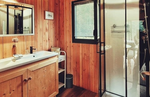 Noyen-sur-Sarthe Kabine | L'observatoire, Cabane Flottante Pour 4 Personnes