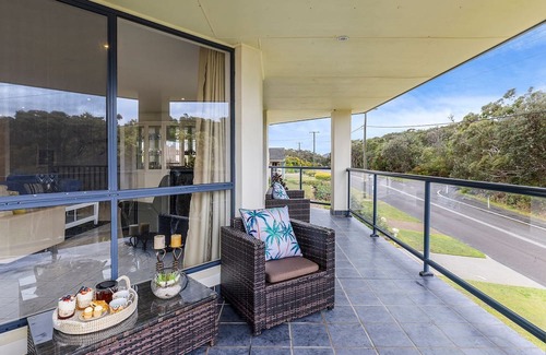 Boat Harbour Haus | Harbour Breezes – views of Boat Harbour