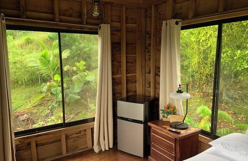 Pacuare Reserve Kabine | Tribu 🏕️ Cozy little cabana, across the street from the family restaurant!