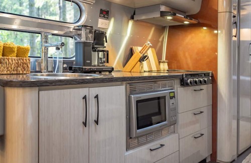 Hillsboro Haus | 5 Star Airstream | Available for Delivery