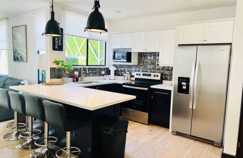 Playa Hermosa Haus | New! Hermosa Palms Beautiful 3Bedroom Unit! 6 Pax