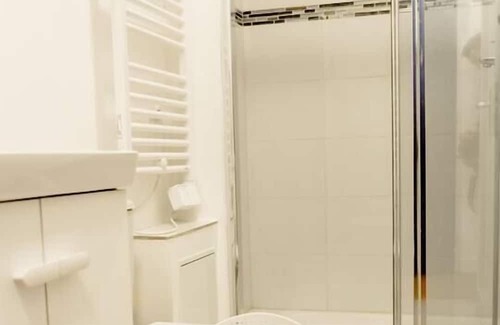 Les Stades Wohnung | Homerez - Beautiful appartement for 6 ppl. at Villiers-sur-Marne