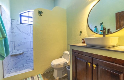 Hills of Esterillos Haus | Casa Destino - Private community with pool