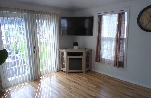 Titusville Haus | America’s highest-rated RV resort! wsrentalproperties.com