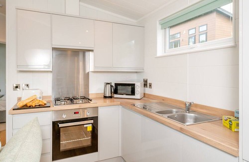 Bridport Kabine | 3 bedroom accommodation in Charmouth