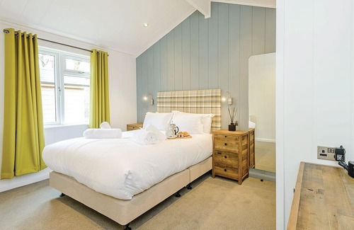 Holton Heath Kabine | 1 bedroom accommodation in Holton Heath