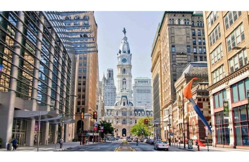 Upper Darby Haus | Jjjjjjjjjjjj