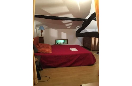 Champagne-et-Fontaine Haus | Rejuvenating stay, quiet, in a cottage with rustic charm