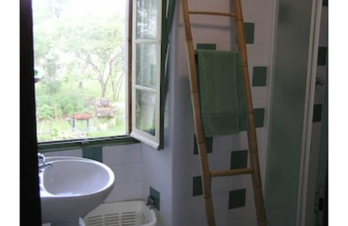 Champagne-et-Fontaine Haus | Rejuvenating stay, quiet, in a cottage with rustic charm