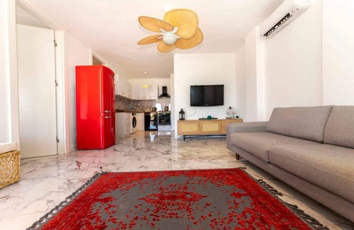 Meselik Wohnung | Pleasant Home with Shared Pool in Bodrum