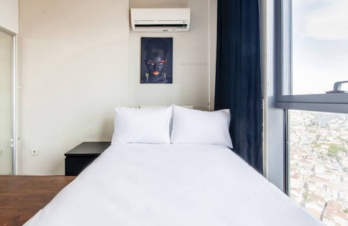 Atasehir Wohnung | Central Flat with Amazing City View in Atasehir