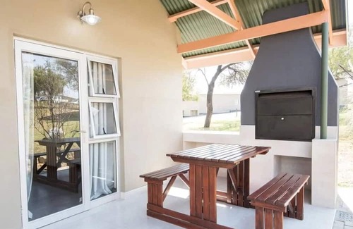 Windhoek Haus | Minutes Away from Haven Zoological Park! 2 Relaxing Chalets w/ Patio, Pool!