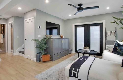 Parker Ridge Haus | Lytle Palm House Summ