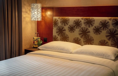 Zhongzheng Haus | Rich & Free Hotel