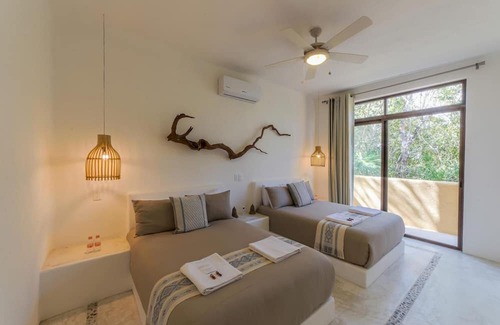 Buenavista Haus | Casa Jero | Private Pier, Free Kayaks & Paddle