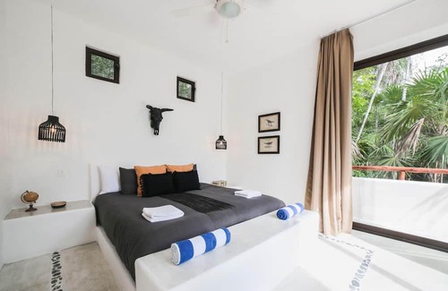 Buenavista Haus | Casa Lole | Private Pier, Free Kayaks & Paddle
